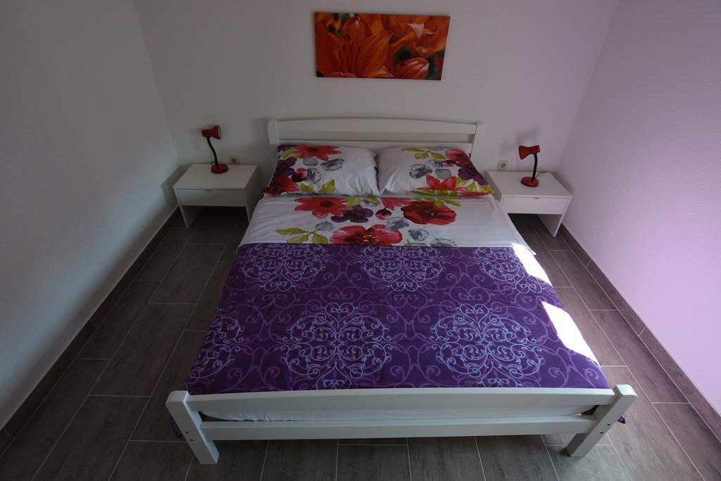 Apartments Batarilo Biograd Na Moru Extérieur photo
