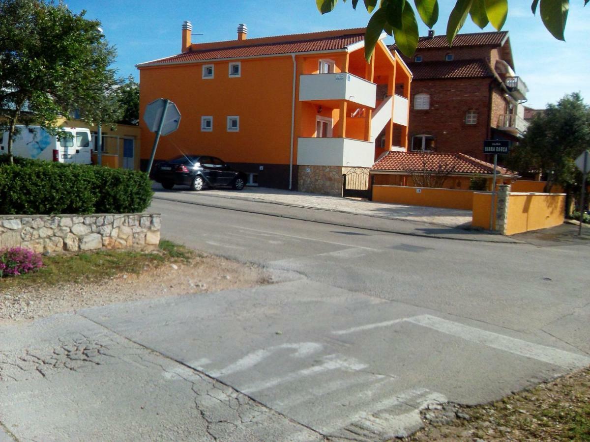 Apartments Batarilo Biograd Na Moru Extérieur photo